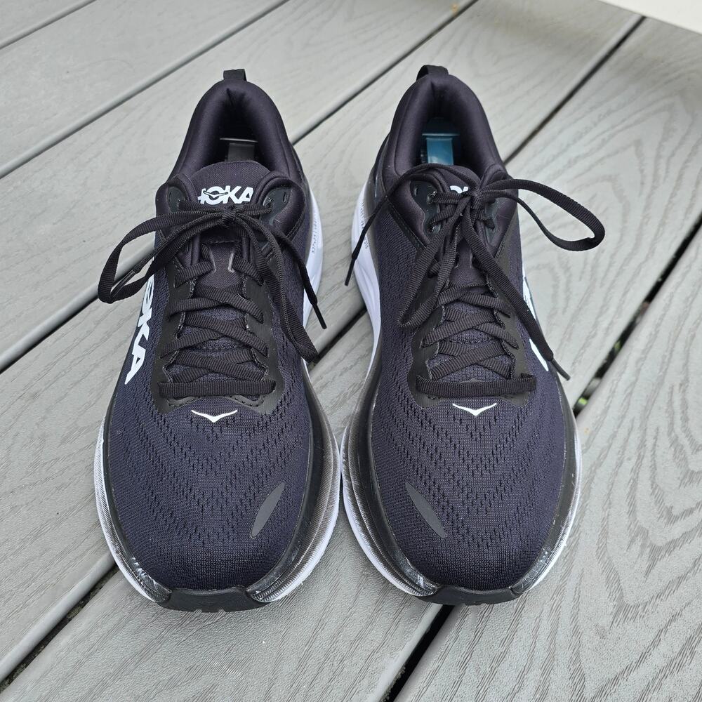 Hoka One Men's Bondi 8 Running shoes Blk/White, Size 10